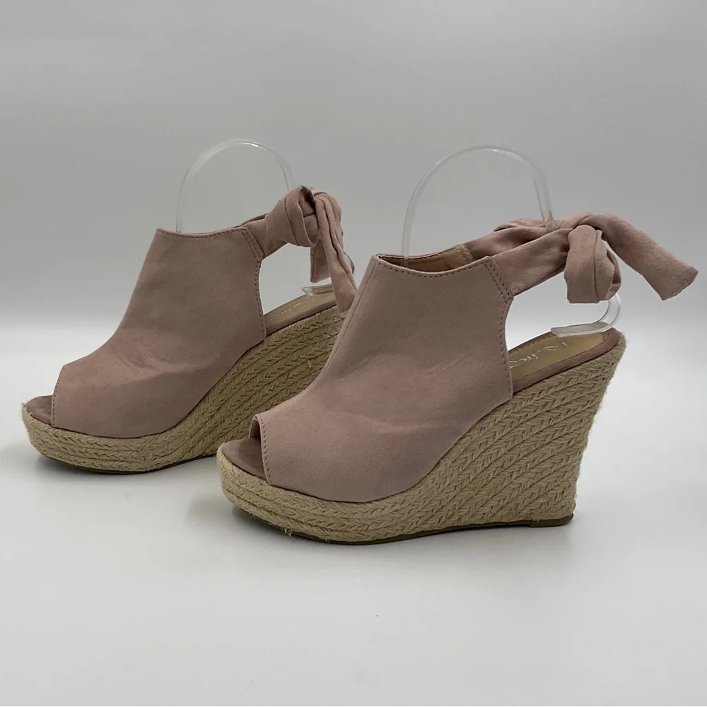 Refresh EUC Miya Pink Suede Espadrille Wedges Ribbon Tie Back Open Toe Size 8.5